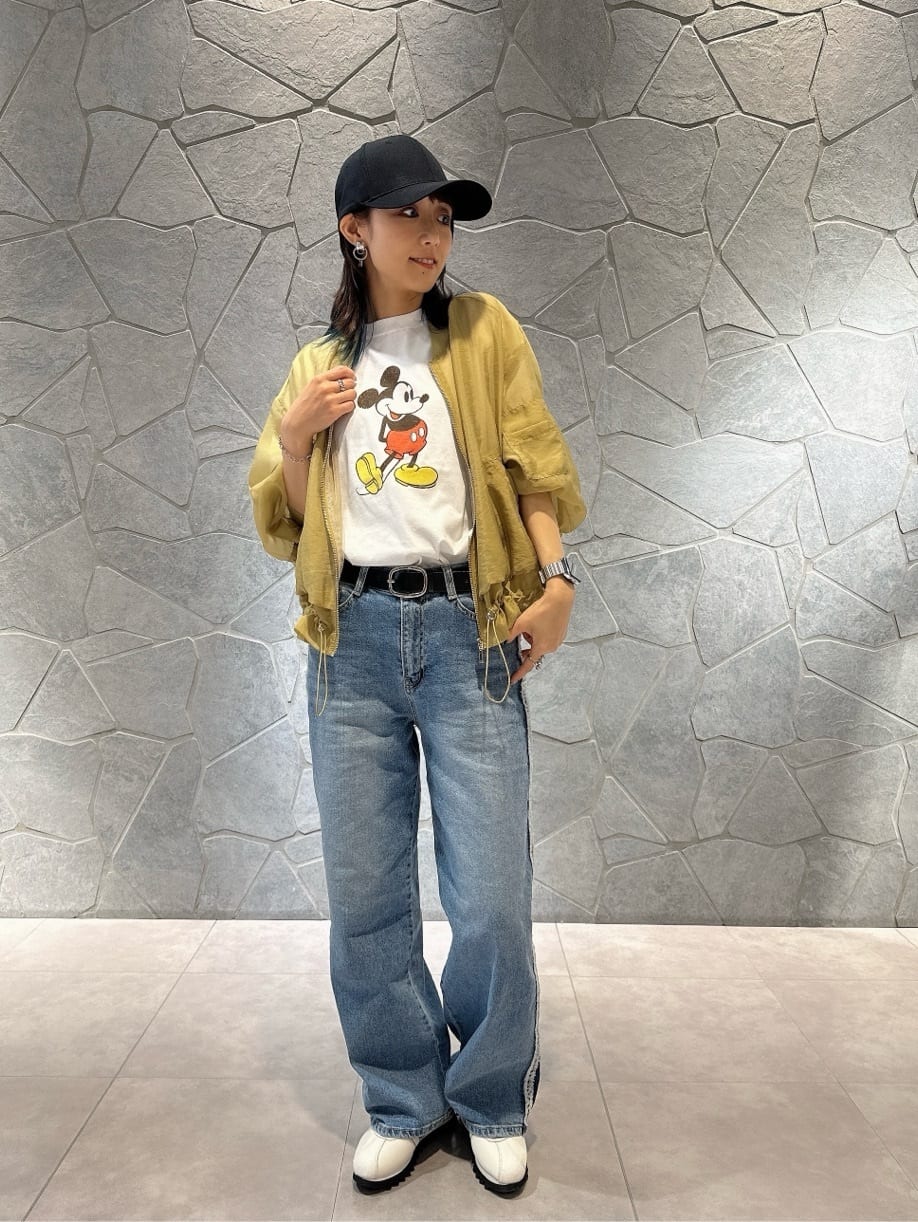 Vinのラインデザインモノクロスニーカーを使ったコーディネートを紹介します。｜Rakuten Fashion(楽天ファッション／旧楽天ブランドアベニュー)4276270