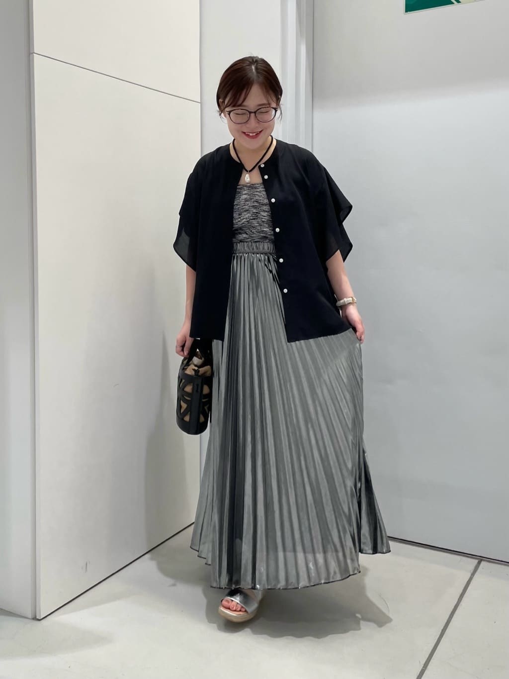 Vinのコーディネートを紹介します。｜Rakuten Fashion(楽天ファッション／旧楽天ブランドアベニュー)4276519