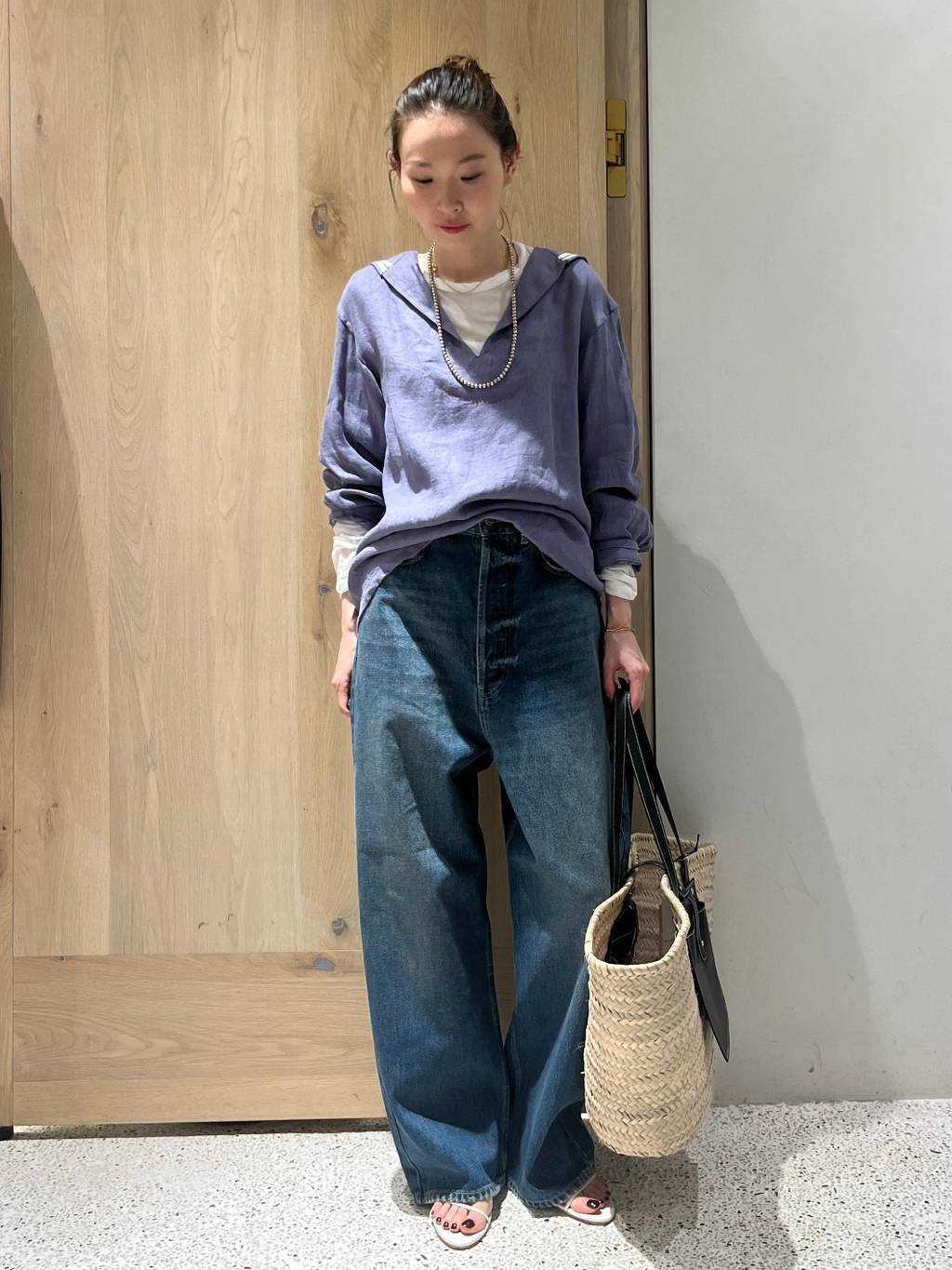 Curensologyの<&RC>ワイドルーズデニムパンツを使ったコーディネートを紹介します。｜Rakuten Fashion(楽天ファッション／旧楽天ブランドアベニュー)4278124