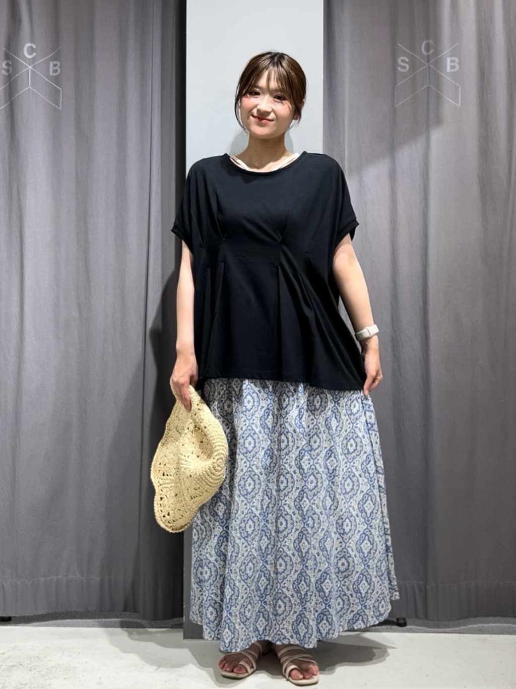 CRAFT STANDARD BOUTIQUEの前後2WAYタックプルオーバーを使ったコーディネートを紹介します。｜Rakuten Fashion(楽天ファッション／旧楽天ブランドアベニュー)4280397
