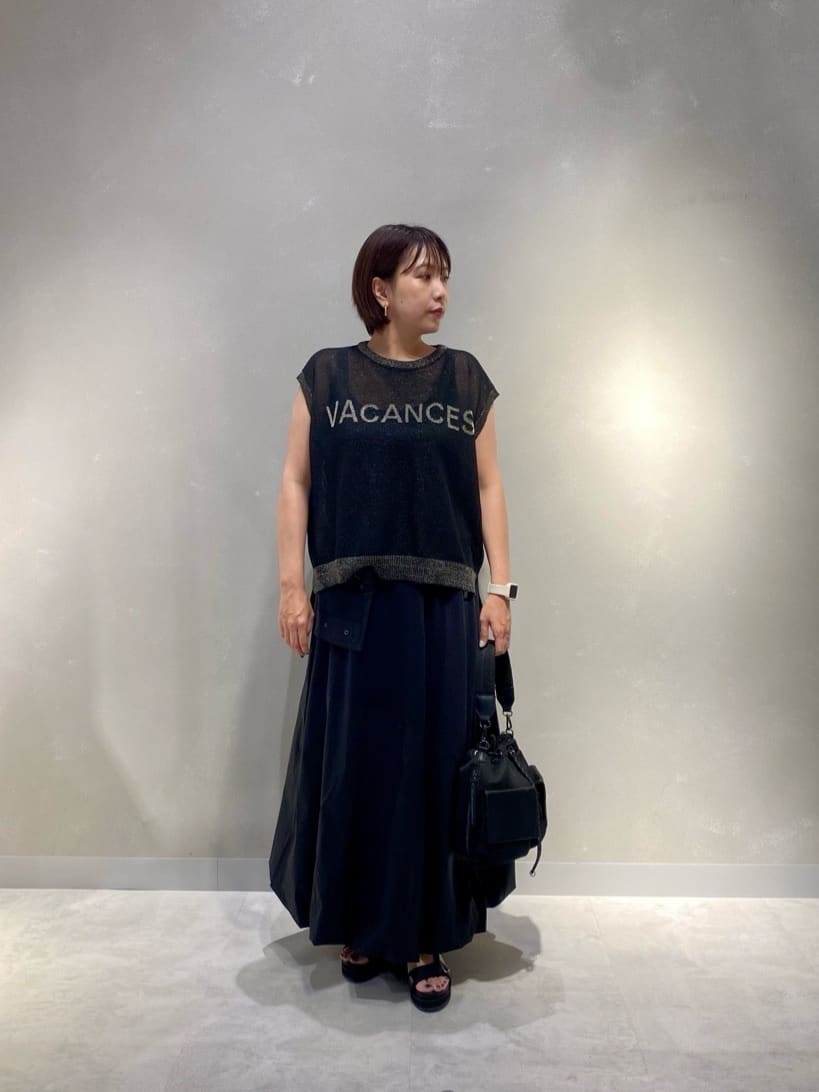 Vinのノースリーブラメロゴニットを使ったコーディネートを紹介します。｜Rakuten Fashion(楽天ファッション／旧楽天ブランドアベニュー)4281219