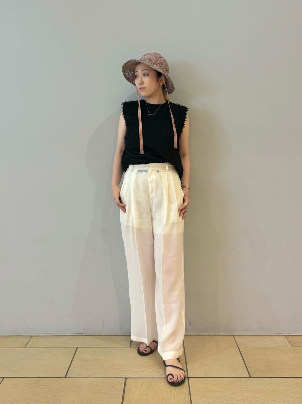 BEAUTY&YOUTH UNITED ARROWSのフリンジ ノースリーブ トップスを使った 