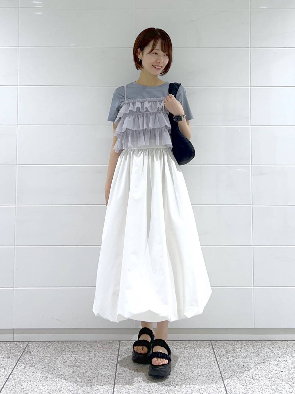 mysty womanのマルチWAYビスチェセットTシャツを使ったコーディネートを紹介します。｜Rakuten Fashion(楽天ファッション／旧楽天ブランドアベニュー)4293666