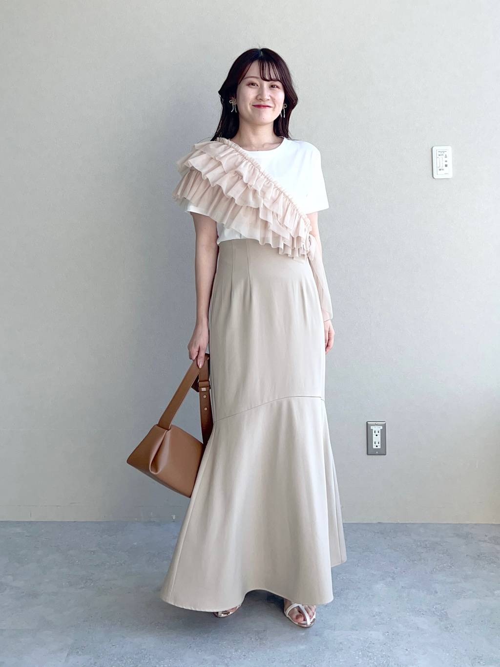 mysty womanのマルチWAYビスチェセットTシャツを使ったコーディネートを紹介します。｜Rakuten Fashion(楽天ファッション／旧楽天ブランドアベニュー)4293667