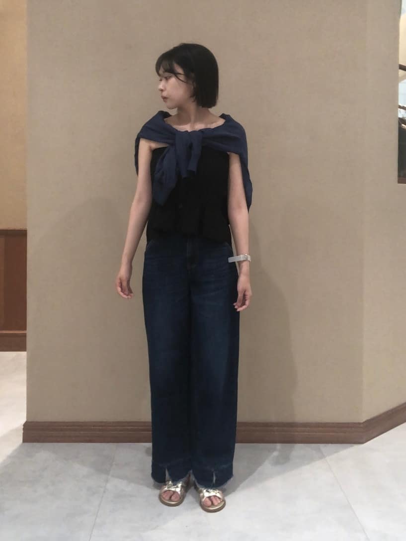 LASUDのシアーシャーリングカーディガンを使ったコーディネートを紹介します。｜Rakuten Fashion(楽天ファッション／旧楽天ブランドアベニュー)4294263