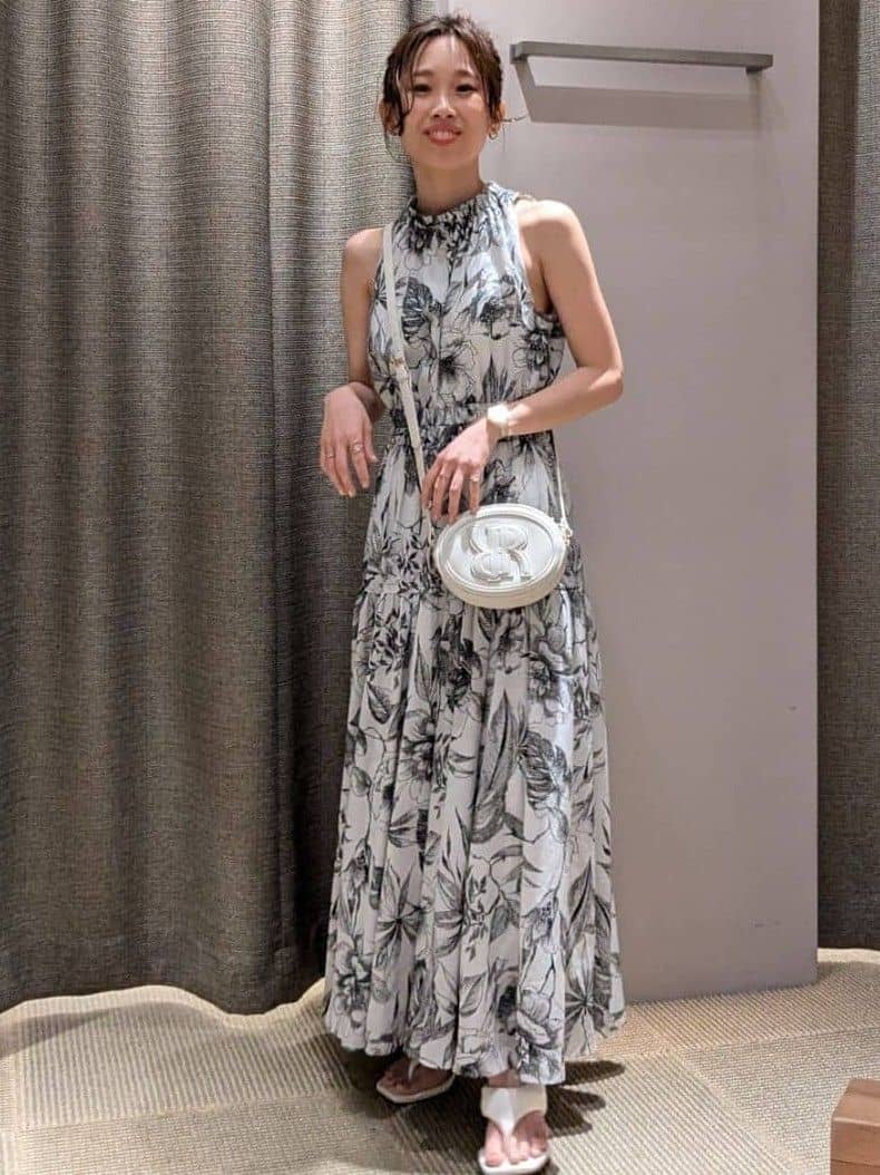 rienda ホルターネックギャザーフレアワンピース riendaの