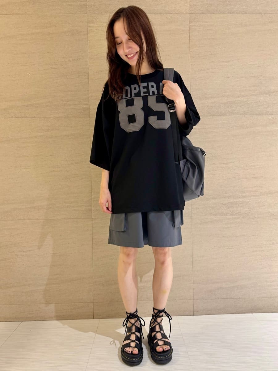 tk.TAKEO KIKUCHIのナンバリングペイストTシャツを使ったコーディネートを紹介します。｜Rakuten Fashion(楽天ファッション／旧楽天ブランドアベニュー)4324367