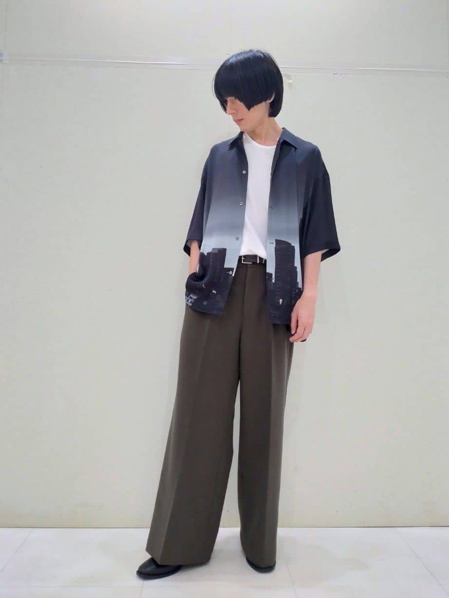 tk.TAKEO KIKUCHIの半袖転写プリントシャツを使ったコーディネートを紹介します。｜Rakuten Fashion(楽天ファッション／旧楽天ブランドアベニュー)4329126