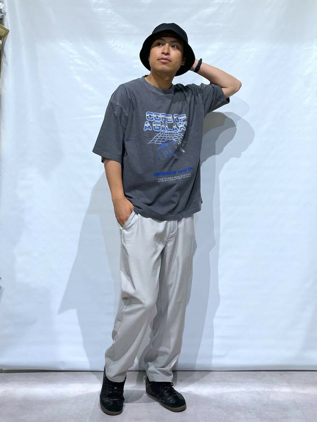 LAKOLEのツイルバケットハットを使ったコーディネートを紹介します。｜Rakuten Fashion(楽天ファッション／旧楽天ブランドアベニュー)4338048