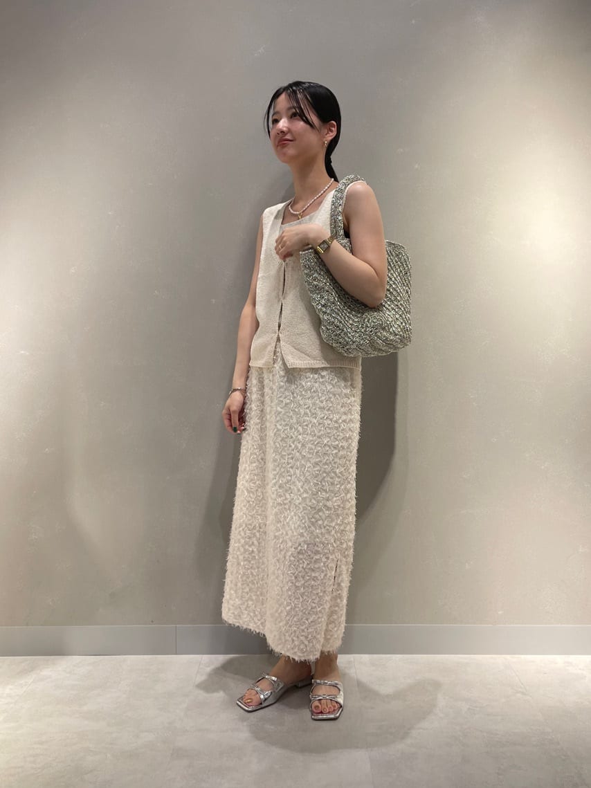 Vinのブークレニットベストを使ったコーディネートを紹介します。｜Rakuten Fashion(楽天ファッション／旧楽天ブランドアベニュー)4341456