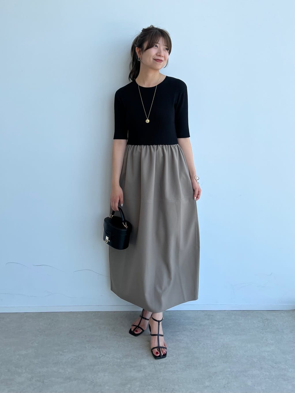 Vinのコーディネートを紹介します。｜Rakuten Fashion(楽天ファッション／旧楽天ブランドアベニュー)4342250