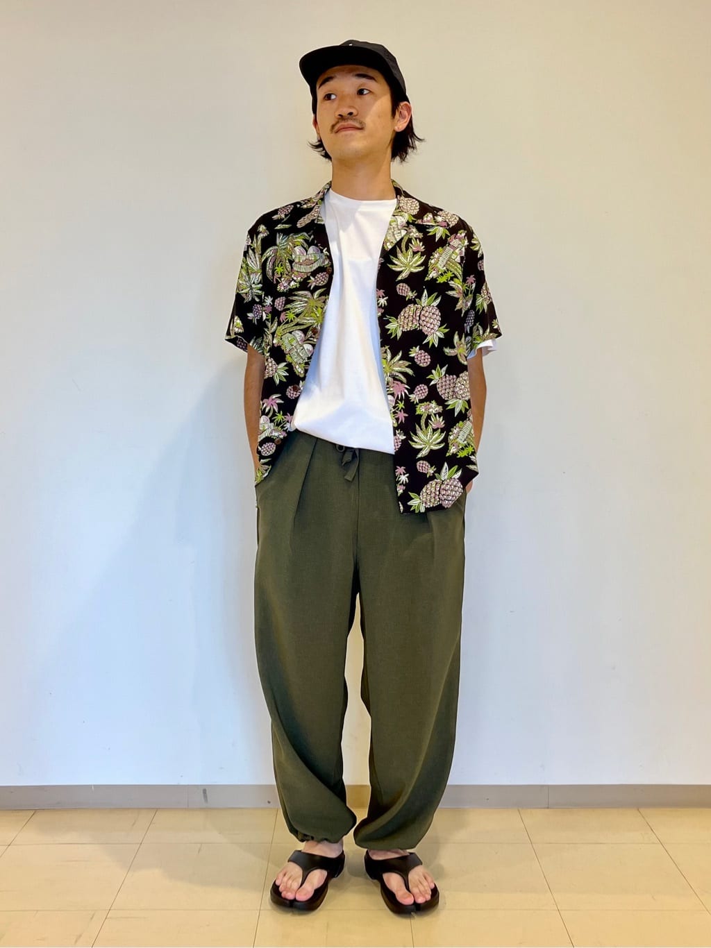 JOURNAL STANDARDのコーディネートを紹介します。｜Rakuten Fashion(楽天ファッション／旧楽天ブランドアベニュー)4355205