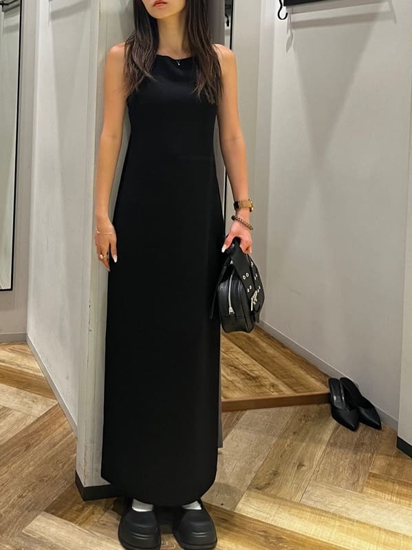 moussy | BACKLESS ニットドレス | Rakuten Fashion(楽天ファッション