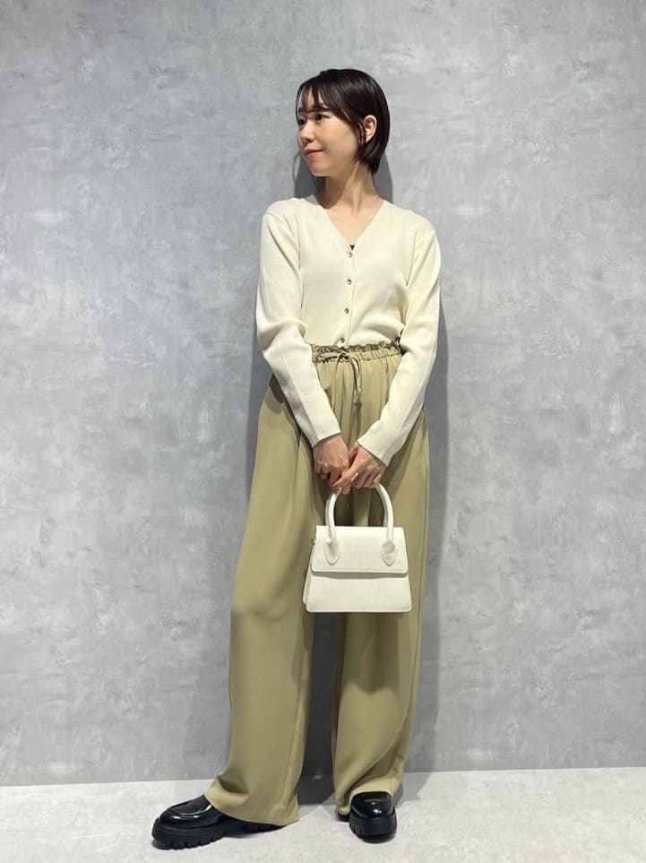 NANO universeのAULENTTI/2WAYショルダー ハンドバッグを使ったコーディネートを紹介します。｜Rakuten Fashion(楽天ファッション／旧楽天ブランドアベニュー)4358913