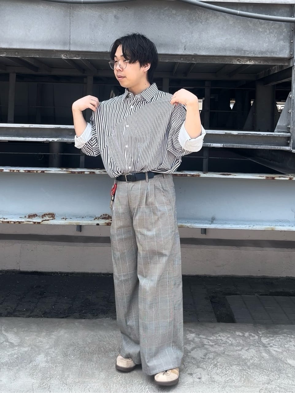 tk.TAKEO KIKUCHIの【Aラインシリーズ】スラックスを使ったコーディネートを紹介します。｜Rakuten Fashion(楽天ファッション／旧楽天ブランドアベニュー)4359600