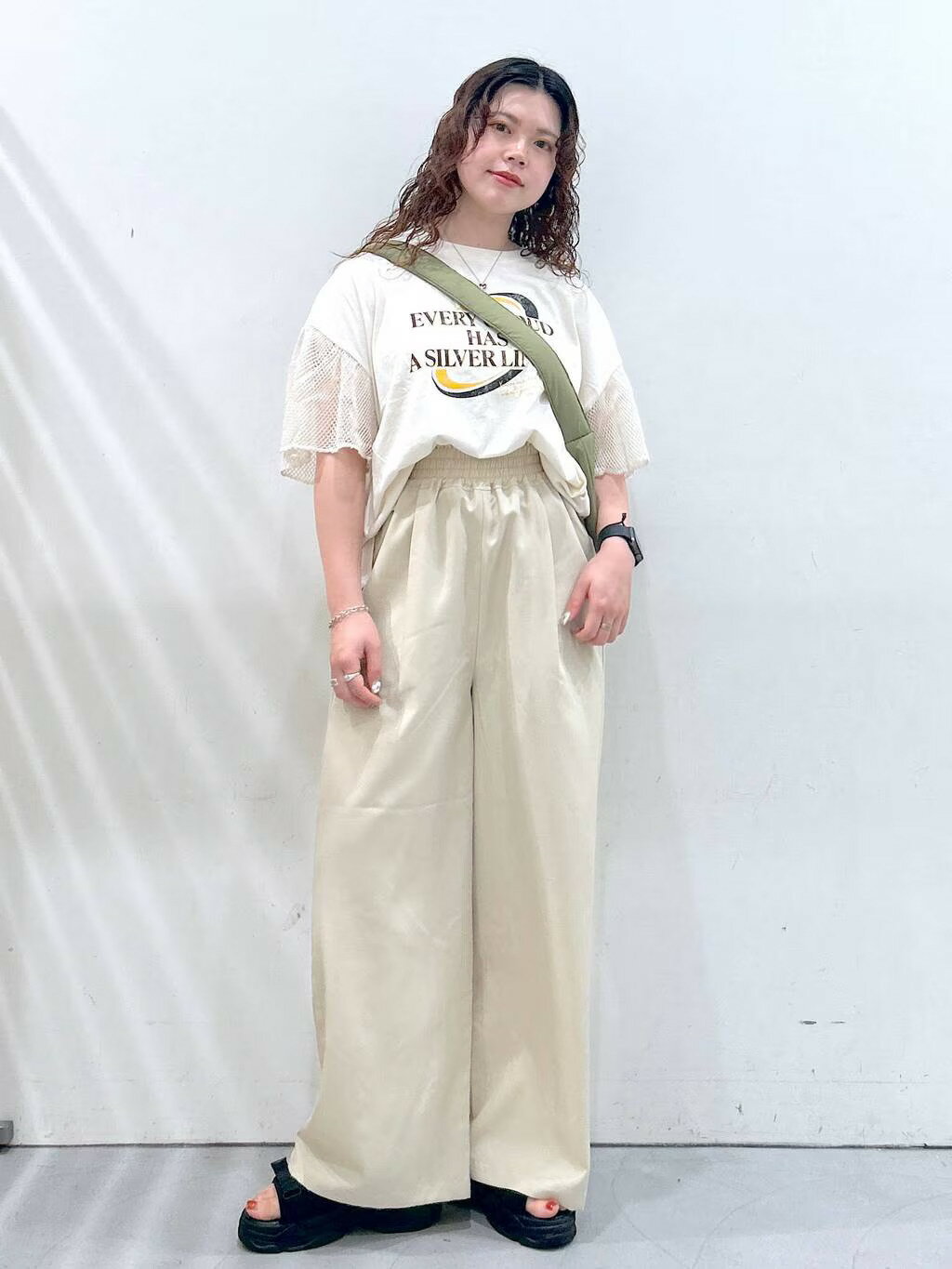 LAKOLEのコーディネートを紹介します。｜Rakuten Fashion(楽天ファッション／旧楽天ブランドアベニュー)4365567