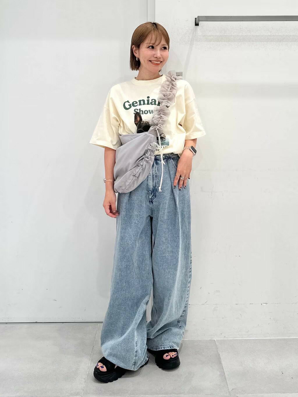 LAKOLEのギャザーチュールミニショルダーバッグを使ったコーディネートを紹介します。｜Rakuten Fashion(楽天ファッション／旧楽天ブランドアベニュー)4365569