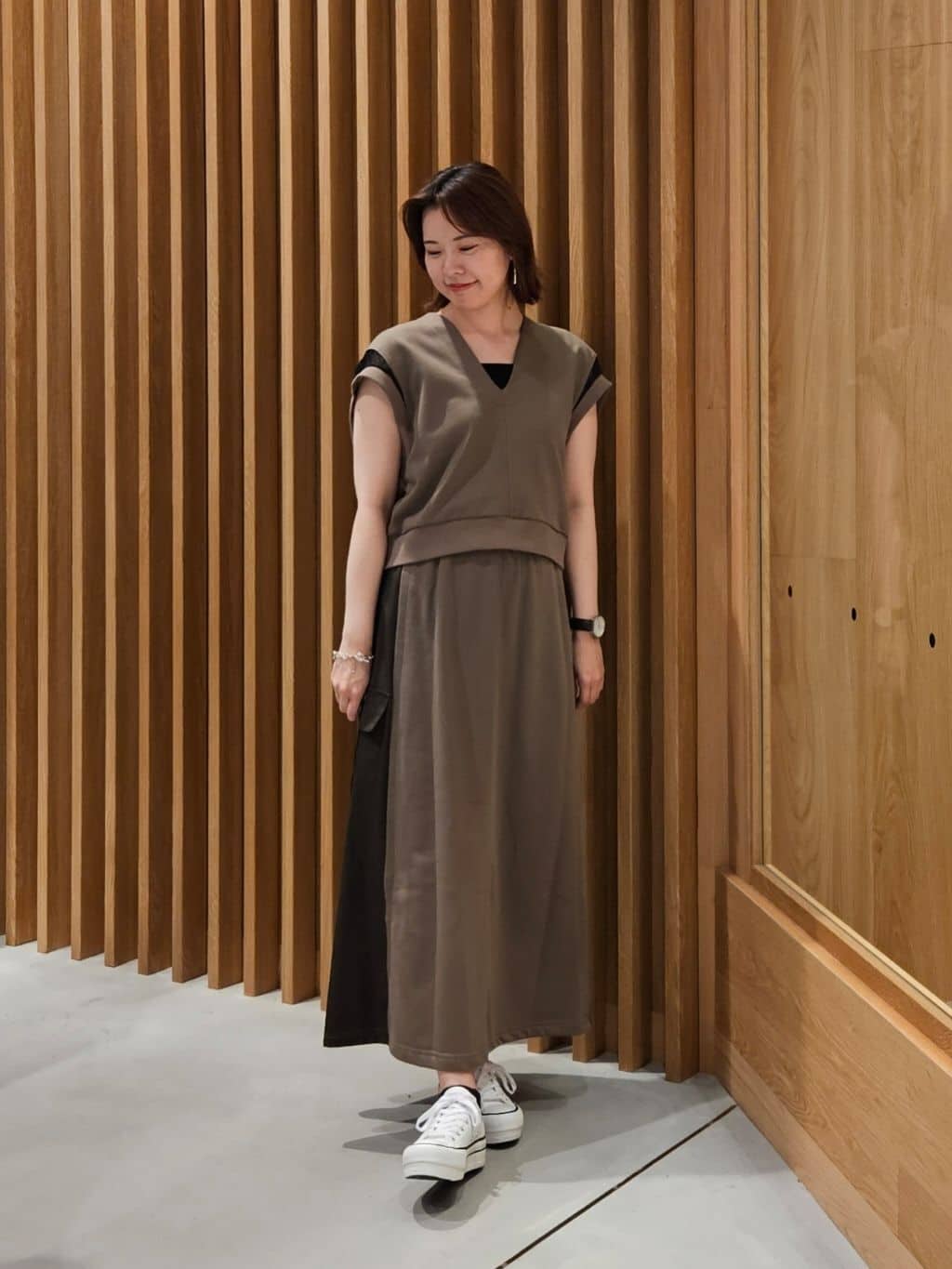 LASUDのメッシュデザインバッグを使ったコーディネートを紹介します。｜Rakuten Fashion(楽天ファッション／旧楽天ブランドアベニュー)4369175