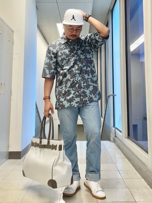 TAKEO KIKUCHIの【THE FLAGSHIP】アーカイブ キャンバスコンビトートを使ったコーディネートを紹介します。｜Rakuten Fashion(楽天ファッション／旧楽天ブランドアベニュー)4374342