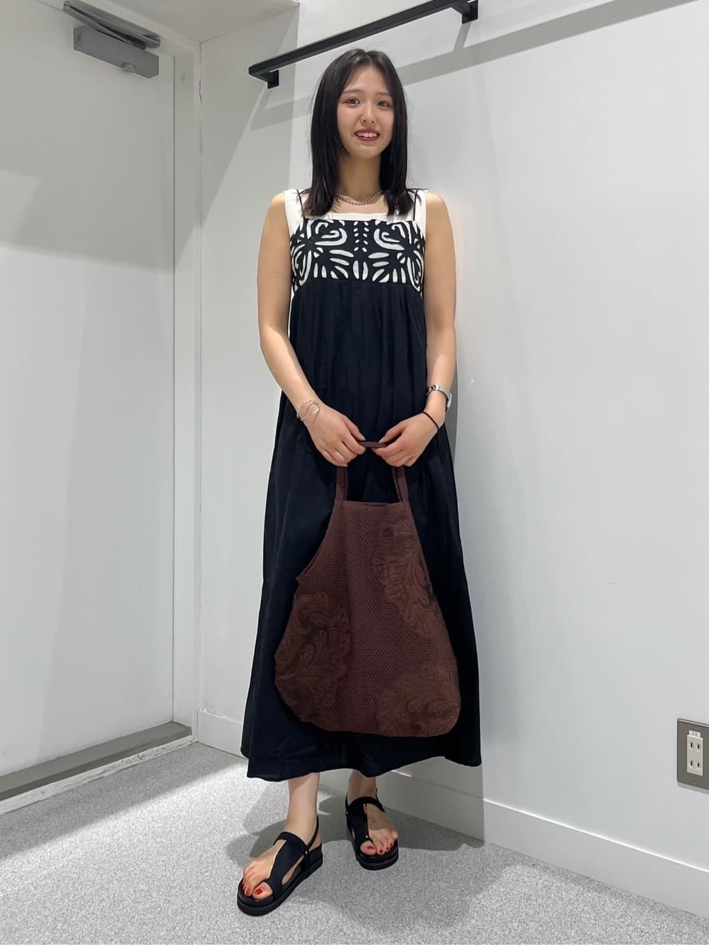 LASUDのコーディネートを紹介します。｜Rakuten Fashion(楽天ファッション／旧楽天ブランドアベニュー)4376005