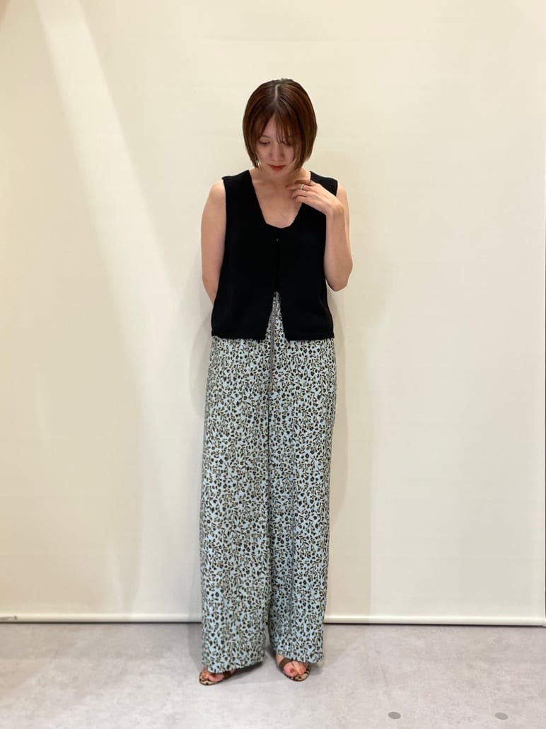 Vinのブークレニットベストを使ったコーディネートを紹介します。｜Rakuten Fashion(楽天ファッション／旧楽天ブランドアベニュー)4378438