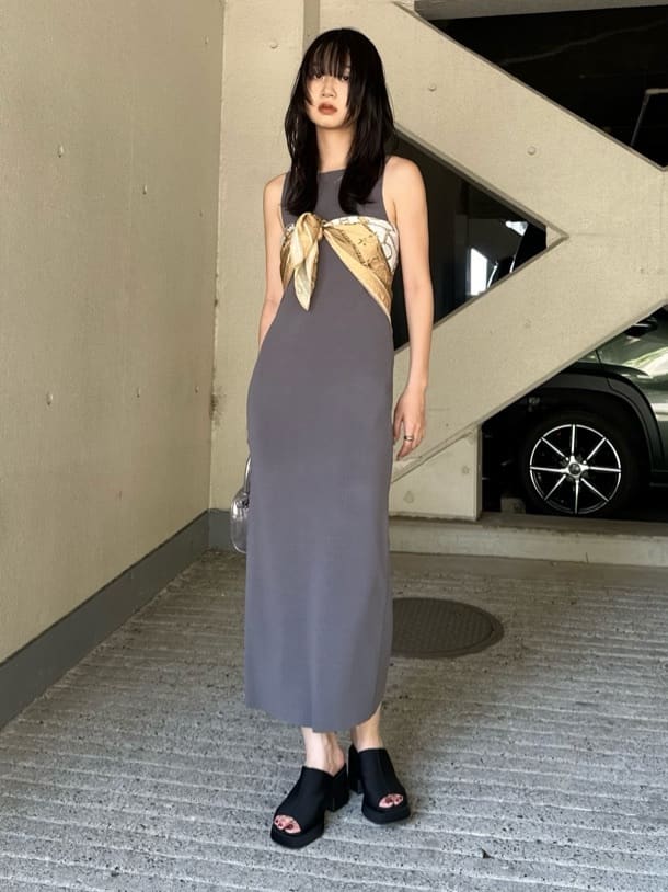 moussy | BACKLESS ニットドレス | Rakuten Fashion(楽天ファッション