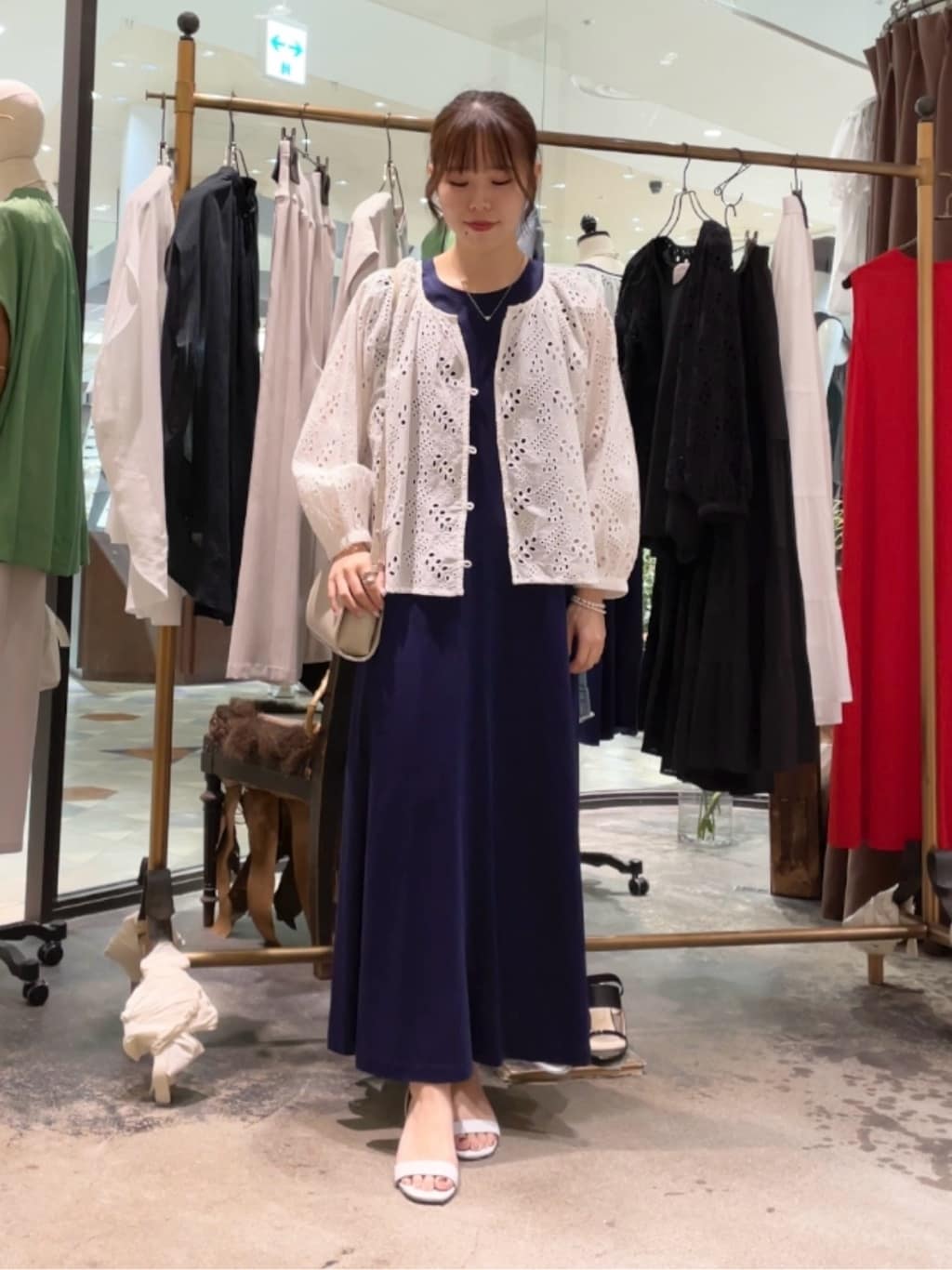 BEARDSLEYの《2サイズ展開》シンプルカットフレアワンピースを使った 