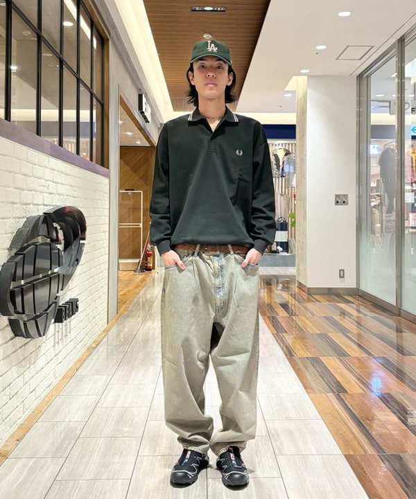 BEAMS MENのFRED PERRY * BEAMS / 別注 ピケ スウェット ポロシャツを 