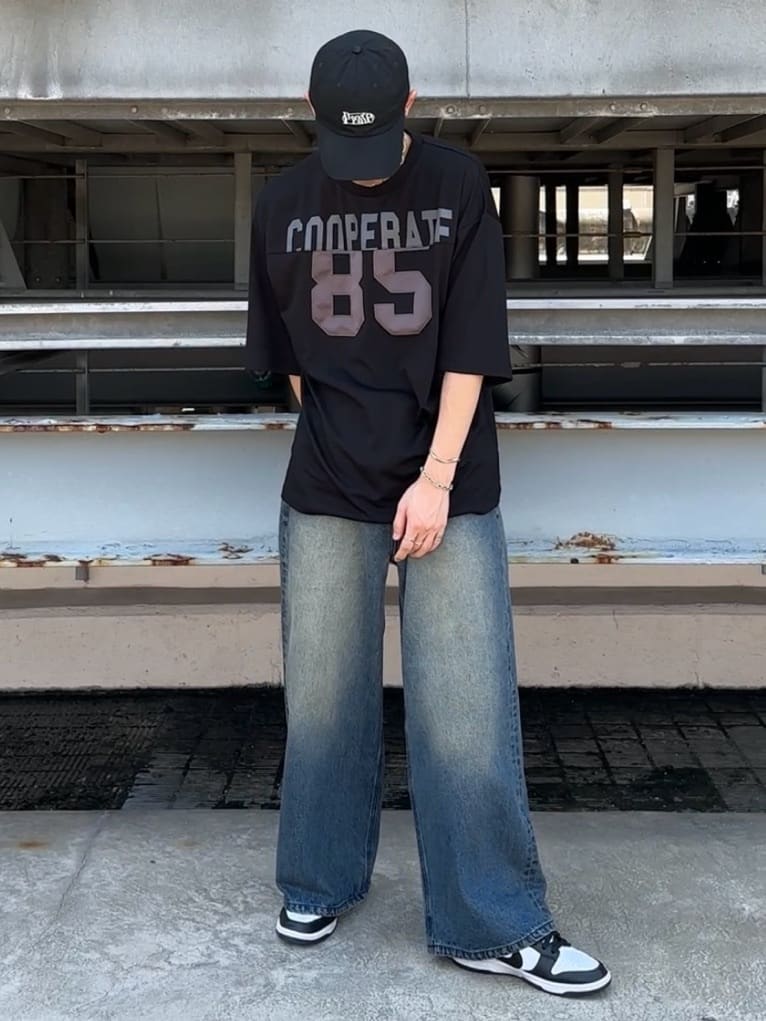 tk.TAKEO KIKUCHIのナンバリングペイストTシャツを使ったコーディネートを紹介します。｜Rakuten Fashion(楽天ファッション／旧楽天ブランドアベニュー)4387077