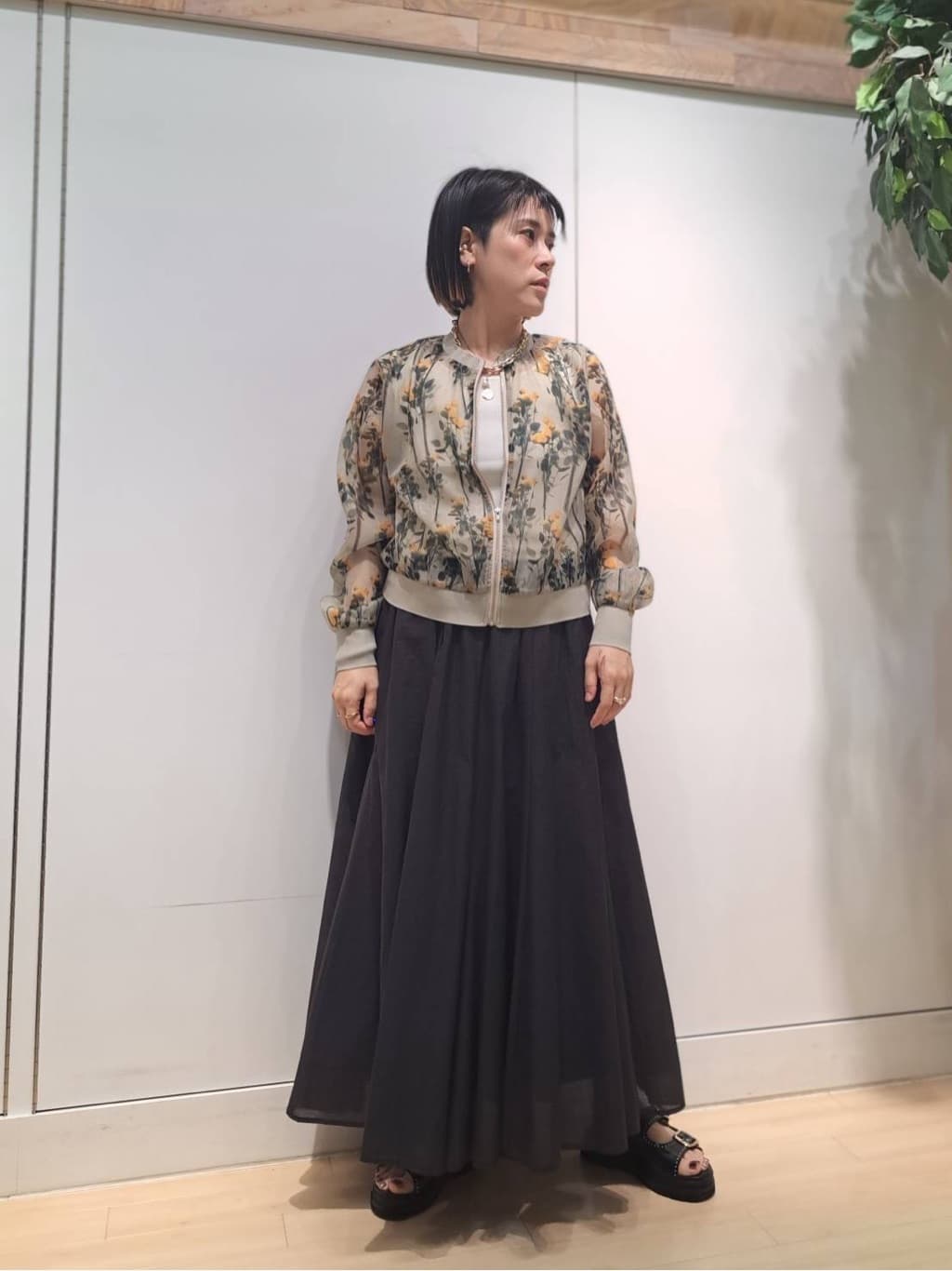 LASUDのコーディネートを紹介します。｜Rakuten Fashion(楽天ファッション／旧楽天ブランドアベニュー)4391720