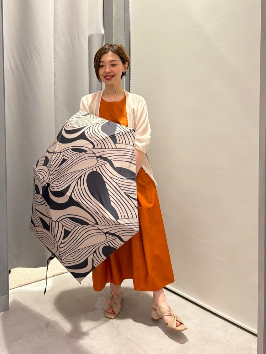 LASUDのコーディネートを紹介します。｜Rakuten Fashion(楽天ファッション／旧楽天ブランドアベニュー)4396094