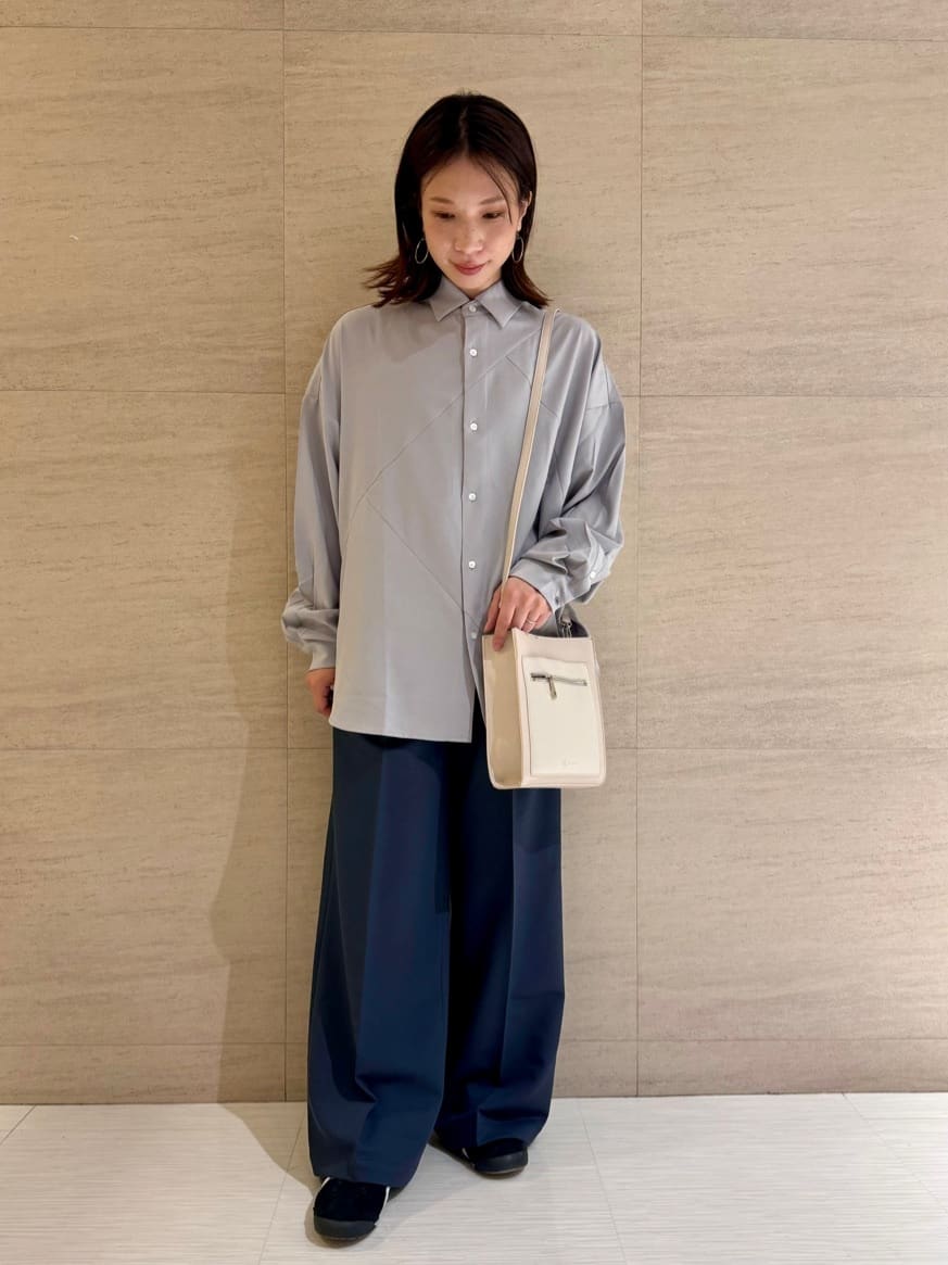 tk.TAKEO KIKUCHIのなめらかアソート切り替えシャツを使ったコーディネートを紹介します。｜Rakuten Fashion(楽天ファッション／旧楽天ブランドアベニュー)4404839