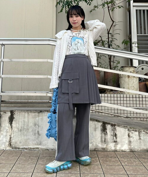 Candy StripperのMY DEAR LILY TEEを使ったコーディネートを紹介します。｜Rakuten Fashion(楽天ファッション／旧楽天ブランドアベニュー)4418841