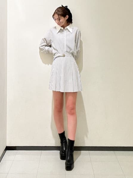 REDYAZELの【セットアップ可能】クレリックストライプシャツを使ったコーディネートを紹介します。｜Rakuten Fashion(楽天ファッション／旧楽天ブランドアベニュー)4427802