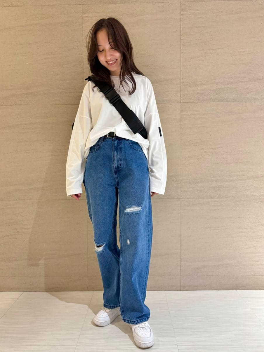 tk.TAKEO KIKUCHIのラウンドビッグショルダーバッグを使ったコーディネートを紹介します。｜Rakuten Fashion(楽天ファッション／旧楽天ブランドアベニュー)4434552