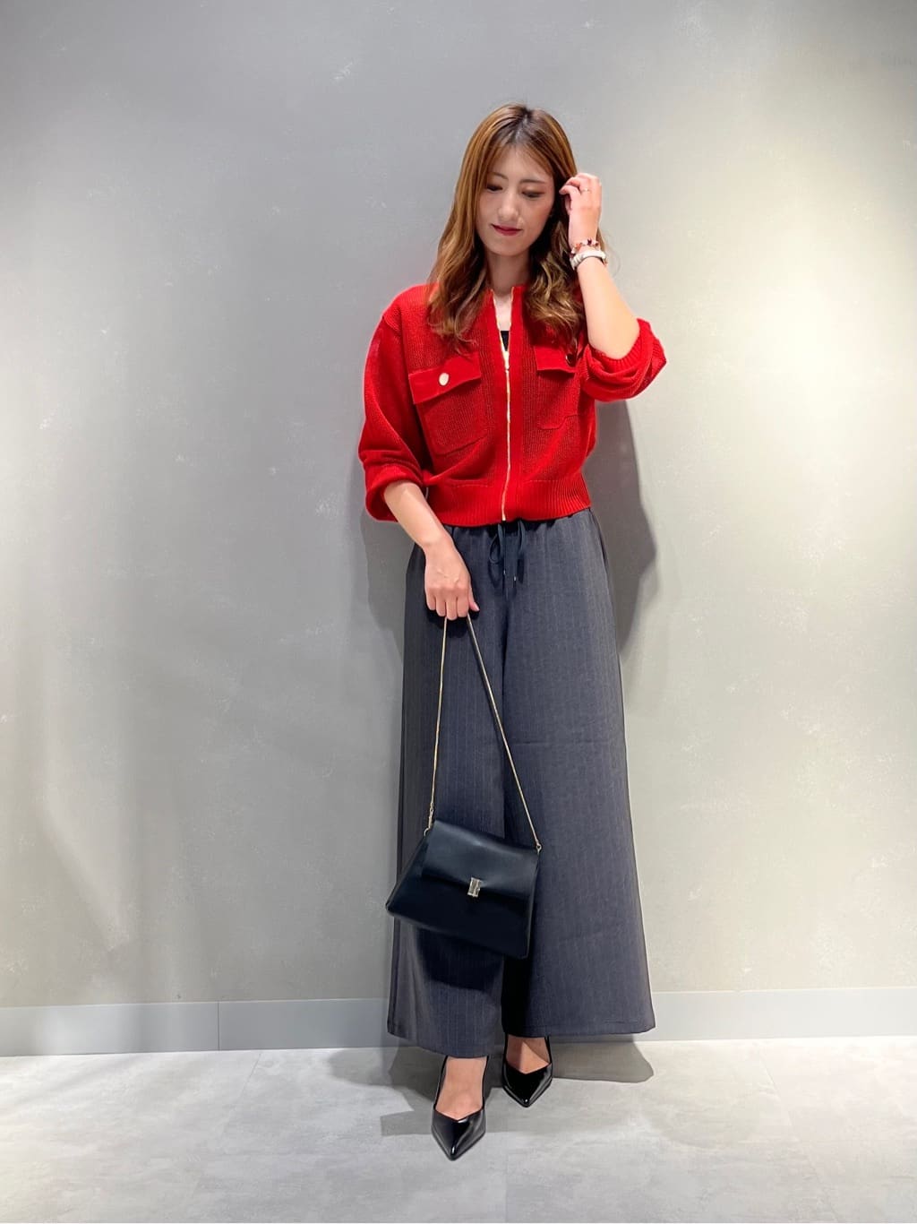 Vinのフェイクレザー ショルダーバッグを使ったコーディネートを紹介します。｜Rakuten Fashion(楽天ファッション／旧楽天ブランドアベニュー)4438863