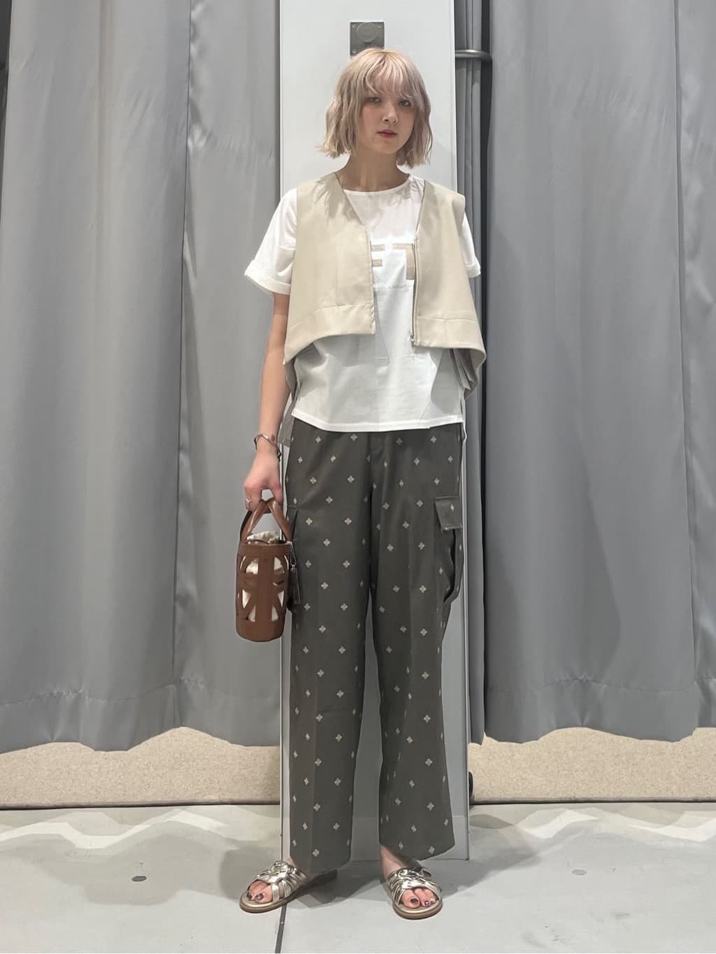 Vinのコーディネートを紹介します。｜Rakuten Fashion(楽天ファッション／旧楽天ブランドアベニュー)4440969