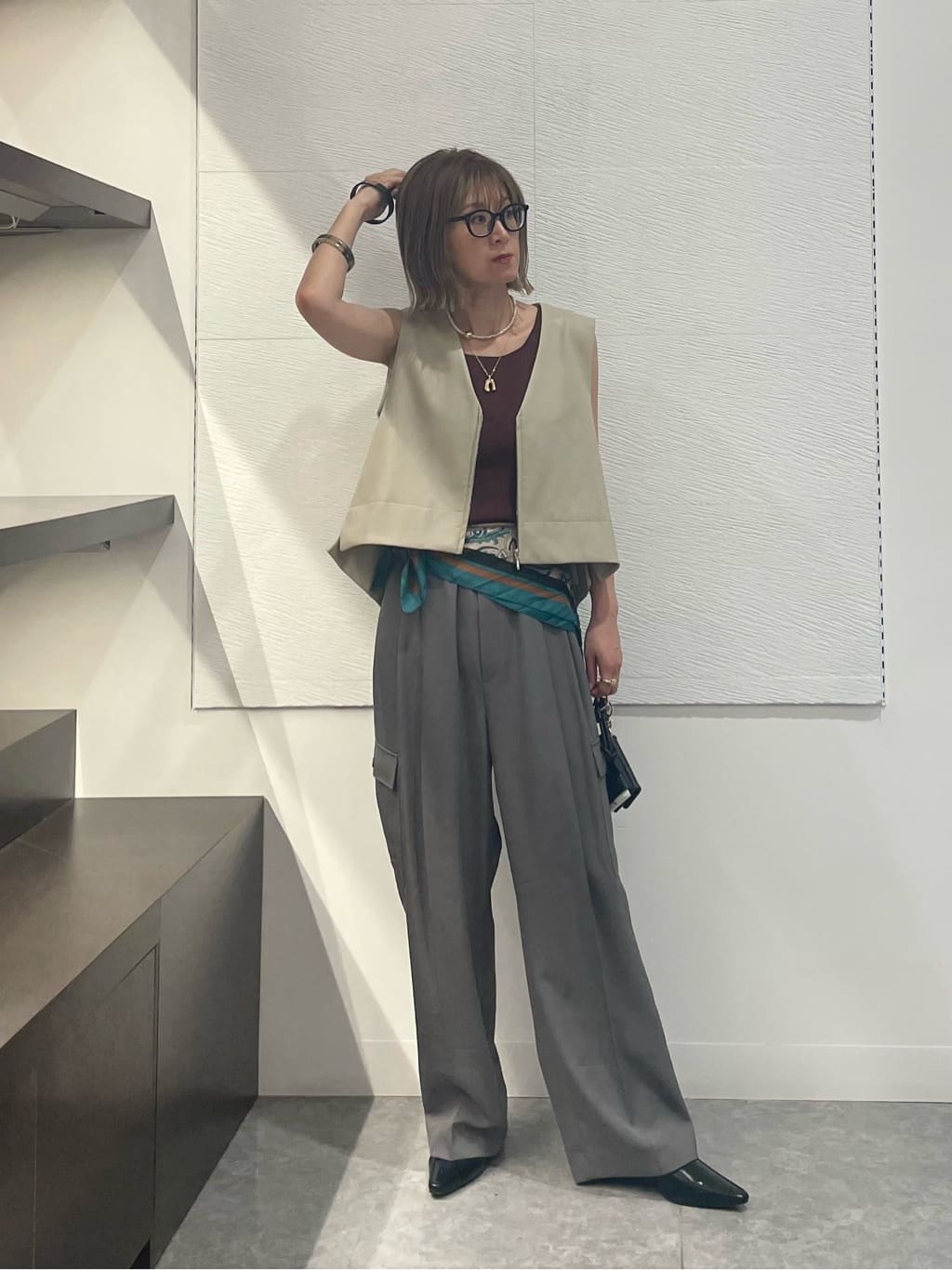 Vinのグログランリボンカーゴパンツを使ったコーディネートを紹介します。｜Rakuten Fashion(楽天ファッション／旧楽天ブランドアベニュー)4441716