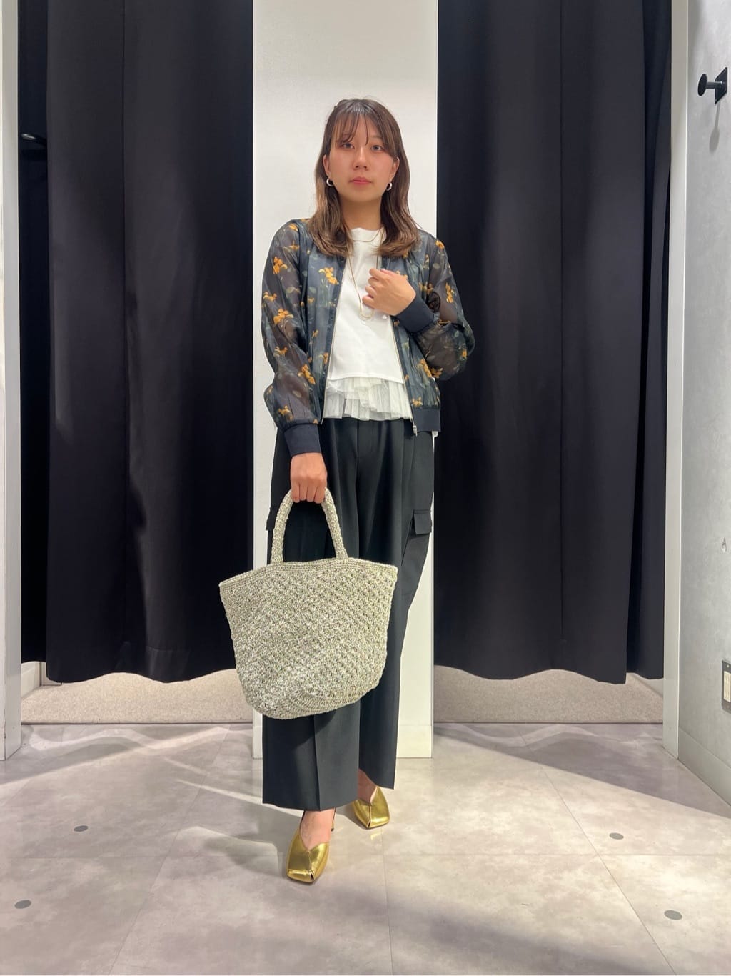 Vinのボタニカルプリントシアーブルゾンを使ったコーディネートを紹介します。｜Rakuten Fashion(楽天ファッション／旧楽天ブランドアベニュー)4442016