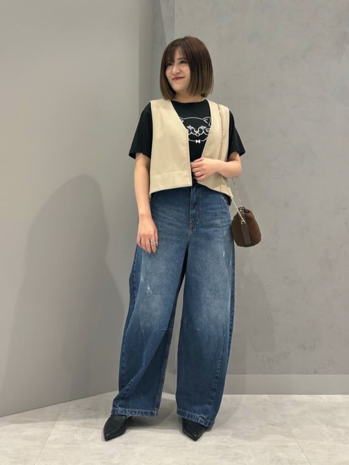 VinのCATプリントTシャツを使ったコーディネートを紹介します。｜Rakuten Fashion(楽天ファッション／旧楽天ブランドアベニュー)4450425