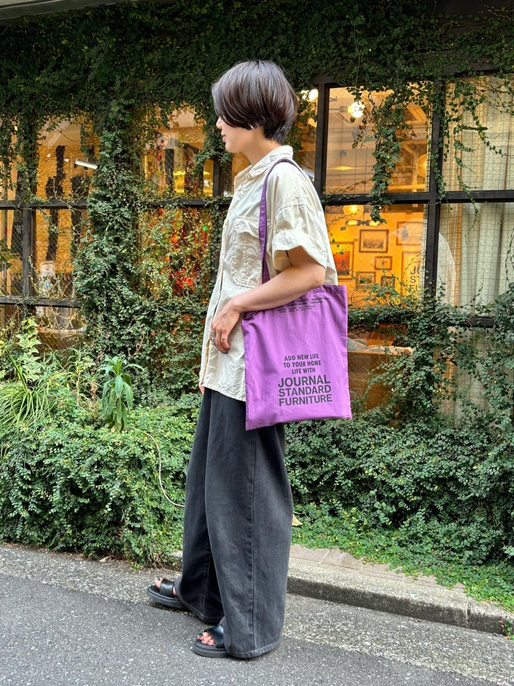 journal standard FurnitureのJSF TOTE トートバッグを使ったコーディネートを紹介します。｜Rakuten Fashion(楽天ファッション／旧楽天ブランドアベニュー)4455575