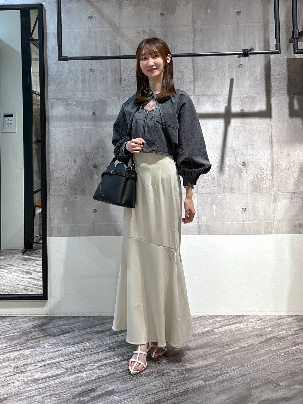 mysty womanの【3WAY!】デニムボレロビスチェSETを使ったコーディネートを紹介します。｜Rakuten Fashion(楽天ファッション／旧楽天ブランドアベニュー)4458891