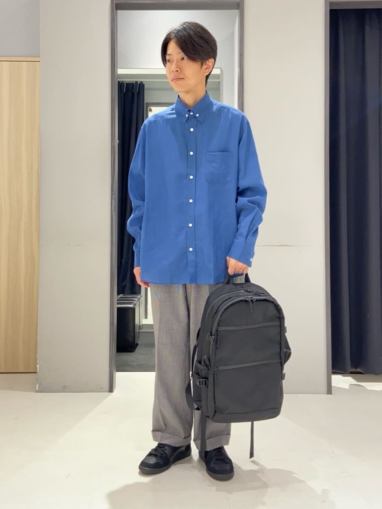 TAKEO KIKUCHIの【Made in JAPAN】タブカラー スラブローン 長袖シャツを使ったコーディネートを紹介します。｜Rakuten Fashion(楽天ファッション／旧楽天ブランドアベニュー)4463748