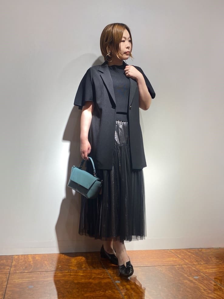 Vinのサイドボタンテーラーカラージレを使ったコーディネートを紹介します。｜Rakuten Fashion(楽天ファッション／旧楽天ブランドアベニュー)4464664