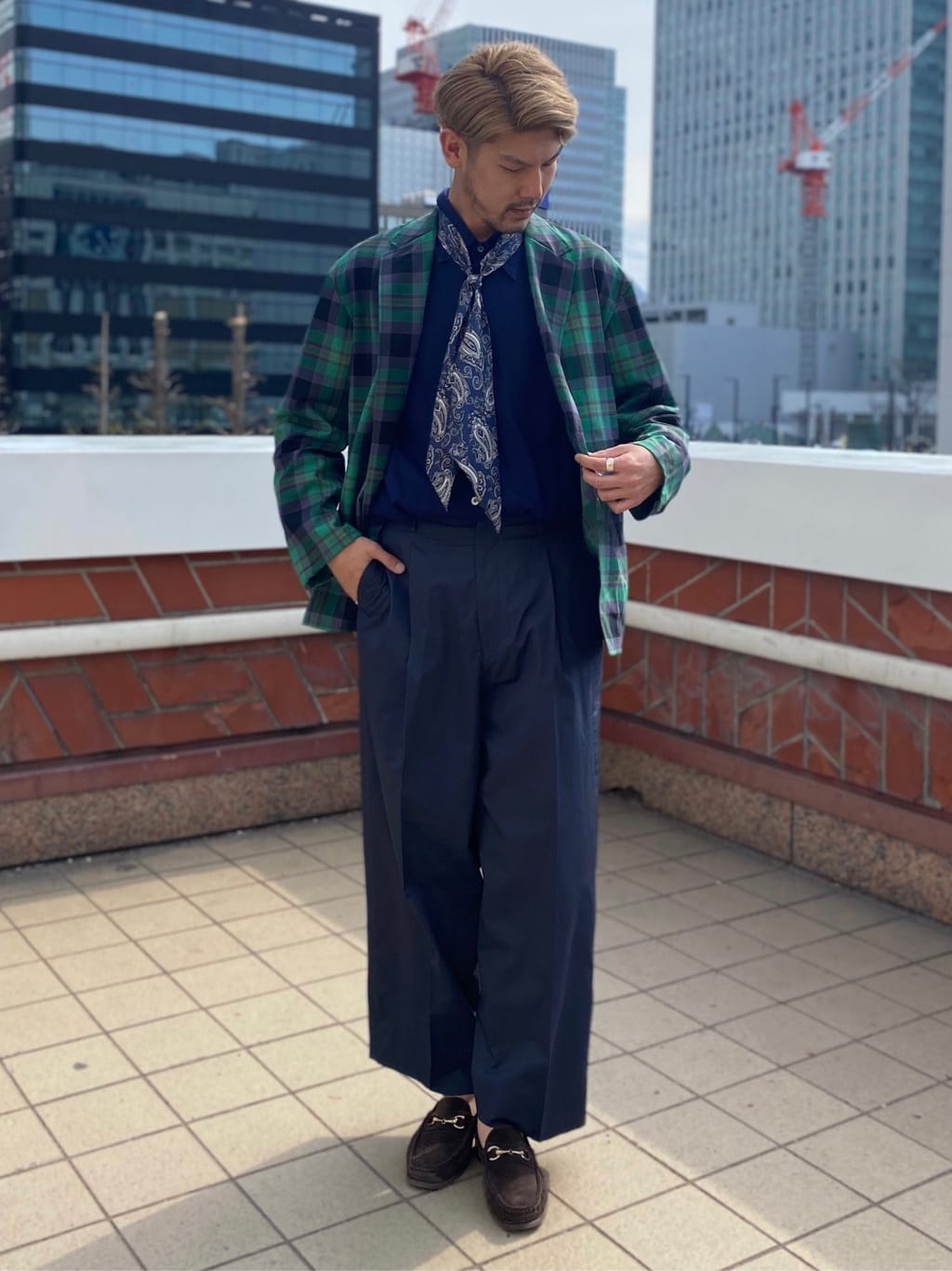 NANO universeのfratelli luigi/別注 アスコットタイを使ったコーディネートを紹介します。｜Rakuten Fashion(楽天ファッション／旧楽天ブランドアベニュー)4469079