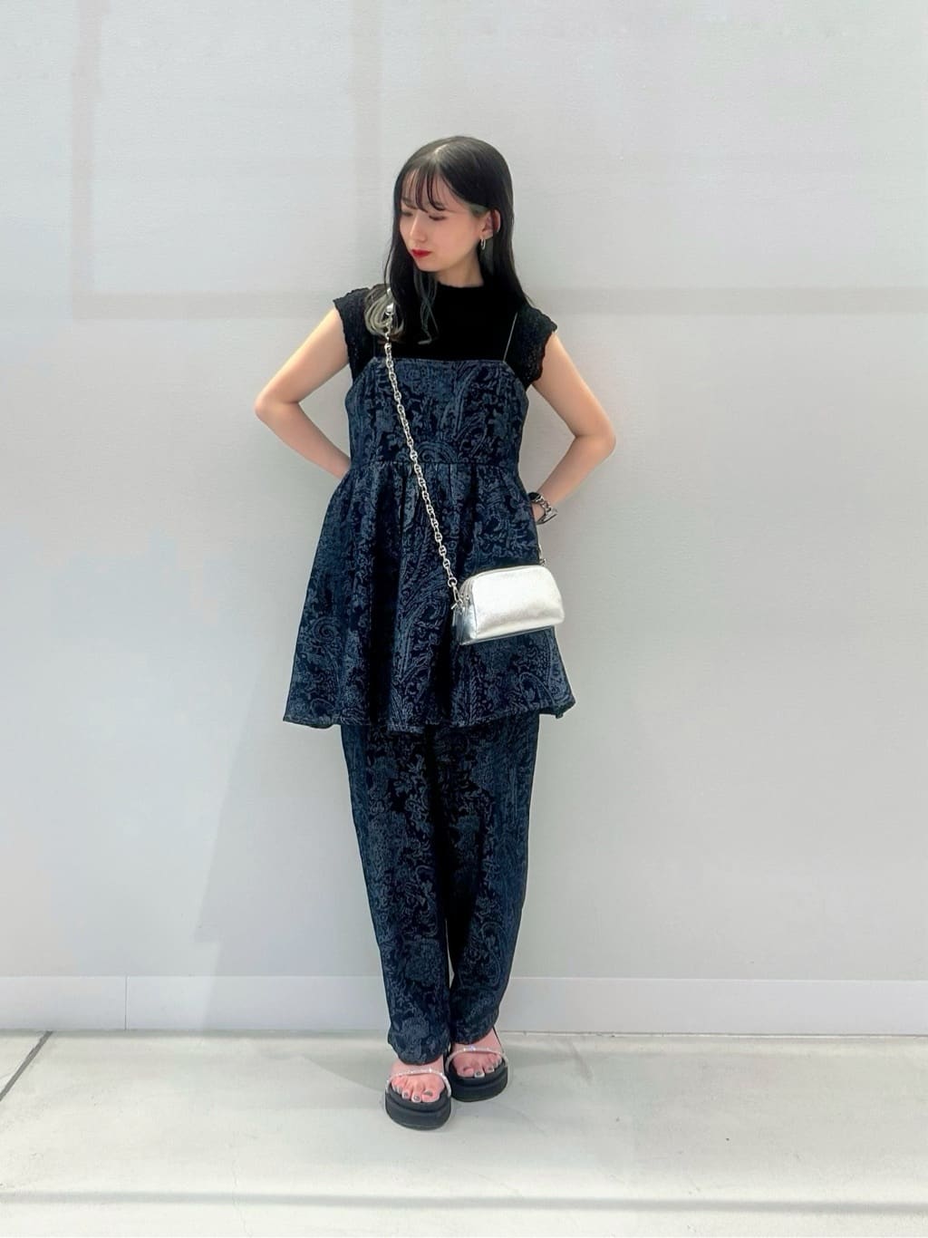 Vinのコーディネートを紹介します。｜Rakuten Fashion(楽天ファッション／旧楽天ブランドアベニュー)4471508