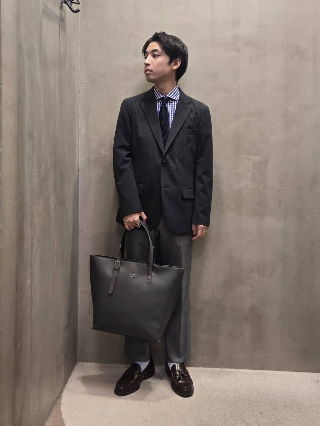 TAKEO KIKUCHIの【Made in JAPAN】TANGOストライプ ネクタイを使ったコーディネートを紹介します。｜Rakuten Fashion(楽天ファッション／旧楽天ブランドアベニュー)4473963