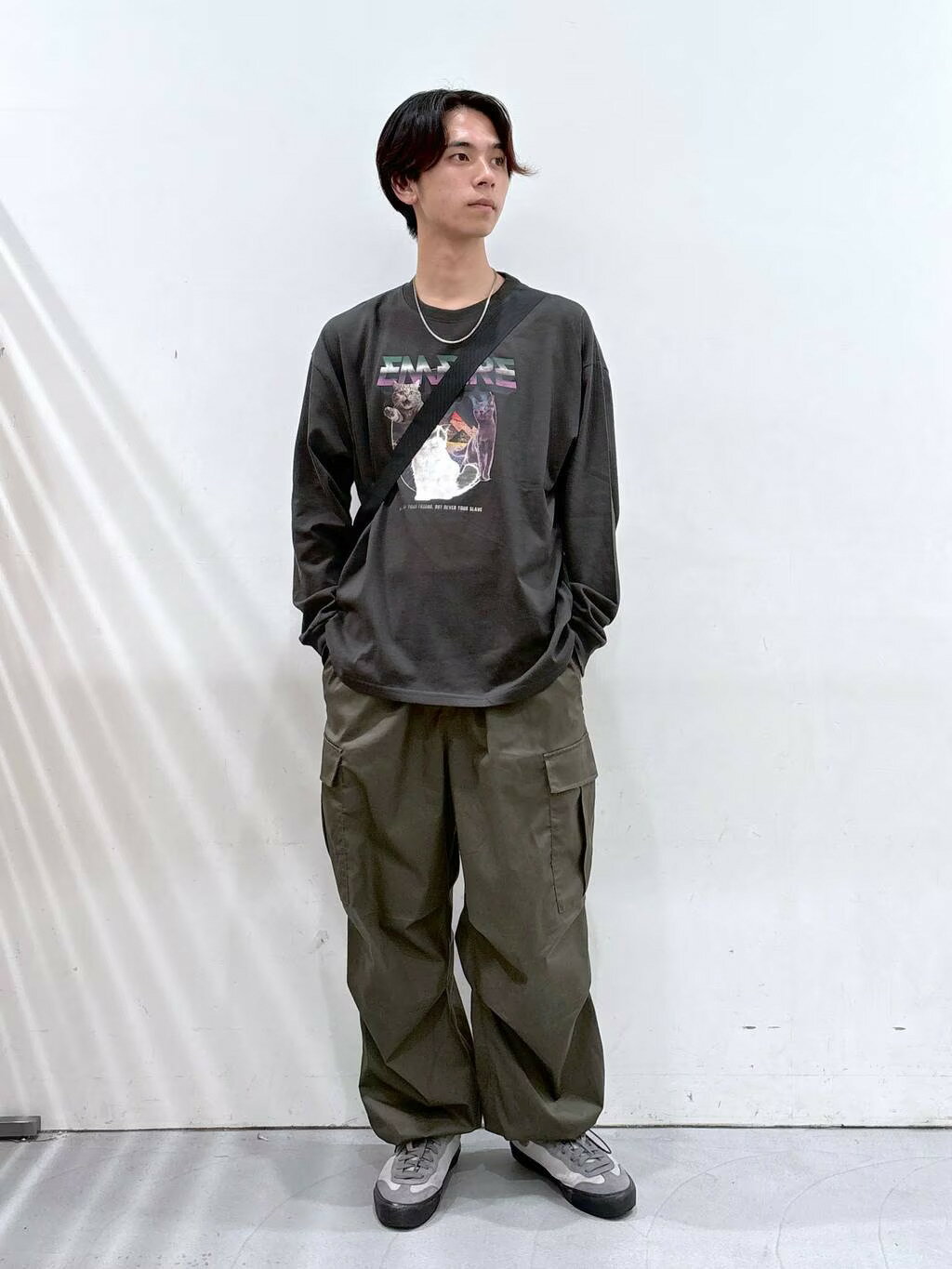 LAKOLEのイヌネコレトロムービーTを使ったコーディネートを紹介します。｜Rakuten Fashion(楽天ファッション／旧楽天ブランドアベニュー)4492712