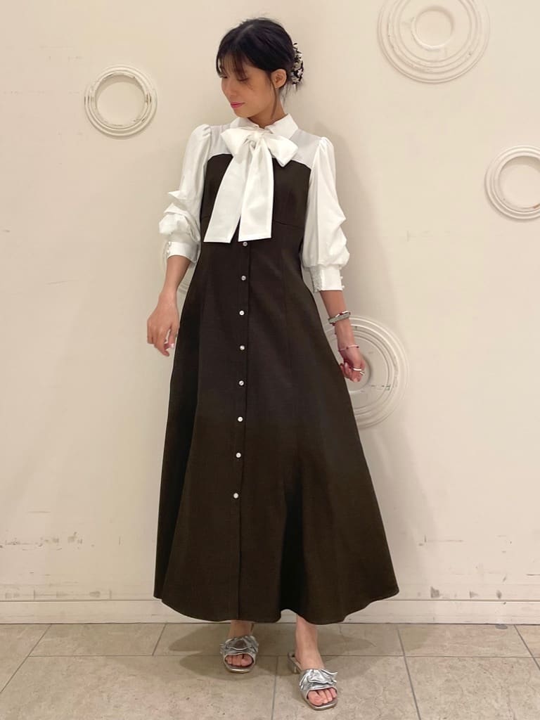 Swingleの七分袖ビスチェレイヤード風タックスリーブワンピースを使っ 