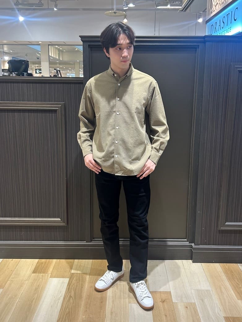 TAKEO KIKUCHIのアムンゼン シャドーチェック シャツを使ったコーディネートを紹介します。｜Rakuten Fashion(楽天ファッション／旧楽天ブランドアベニュー)4503499